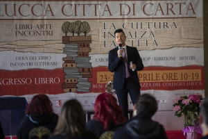 Lucca Città di Carta. Due i concorsi dedicati alle scuole
